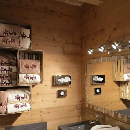 De La Royotte - Sauna & Chalé