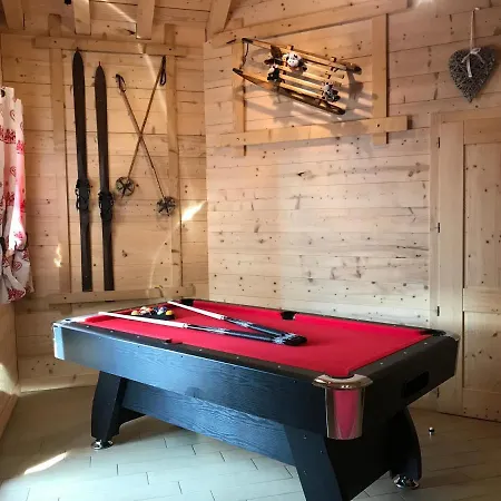 De La Royotte - Sauna & *